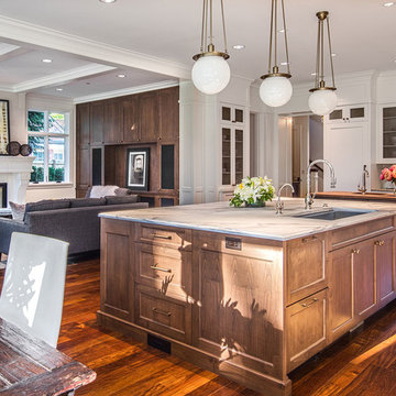 Luxury 5-bedroom Two-Story House Plan 1631