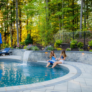 Family Outdoor Living and Dining
