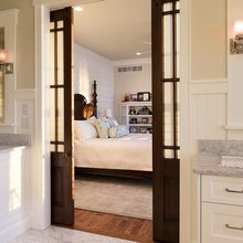 Duck Lake bedroom/bathroom