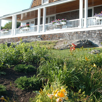 A perennial bed creates a natural looking border
