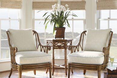 Example of an island style living room design in Miami