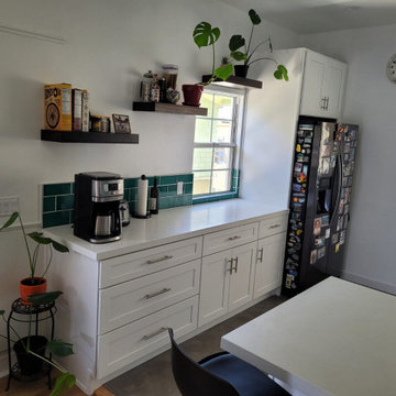 GREEN AND WHITE KITCHEN