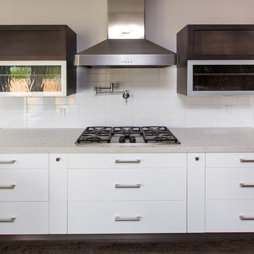 White High Gloss Kitchen