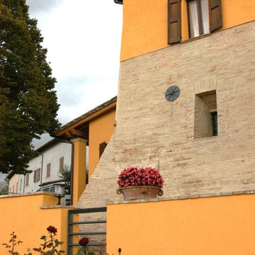 Restauro di edificio rurale di valore storico-tipologico