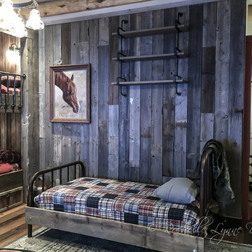 Rustic Riverside Cabin