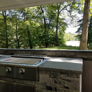 COUNTRY CONTEMPORARY