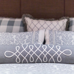 Annapolis, MD - Bed Pillows