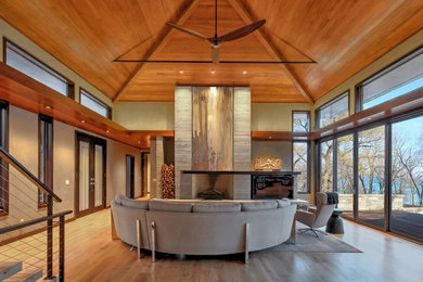 Shorecliff Residence
