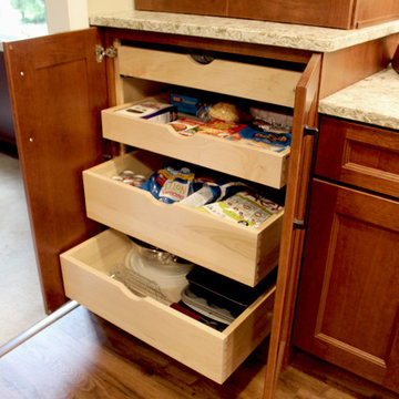 Transitional Cherry Kitchen with Beige and White Quartz Countertop ~ Akron, OH