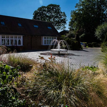 Henley Courtyard Garden