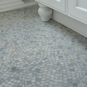 Small and Beautiful Bathroom