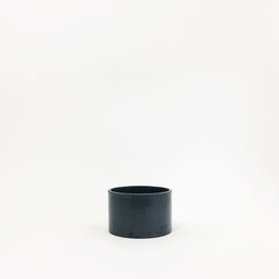 Concrete Round / Dark Gray - Decorative Accents