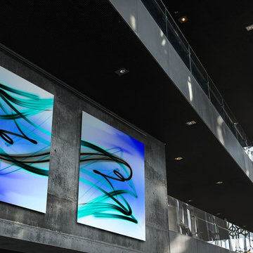 Swanky Experimental Loft Art