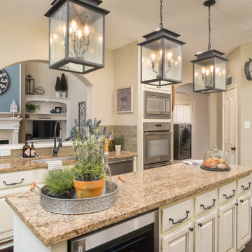 League City Vacant Staging - Golden Shores