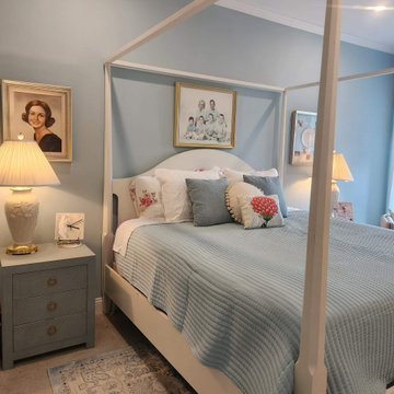Gellene's freshly made bed by me!
