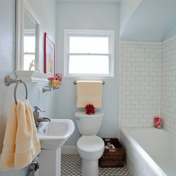 Beach Style Bathroom