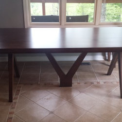 Dining room and kitchen tables - Furniture