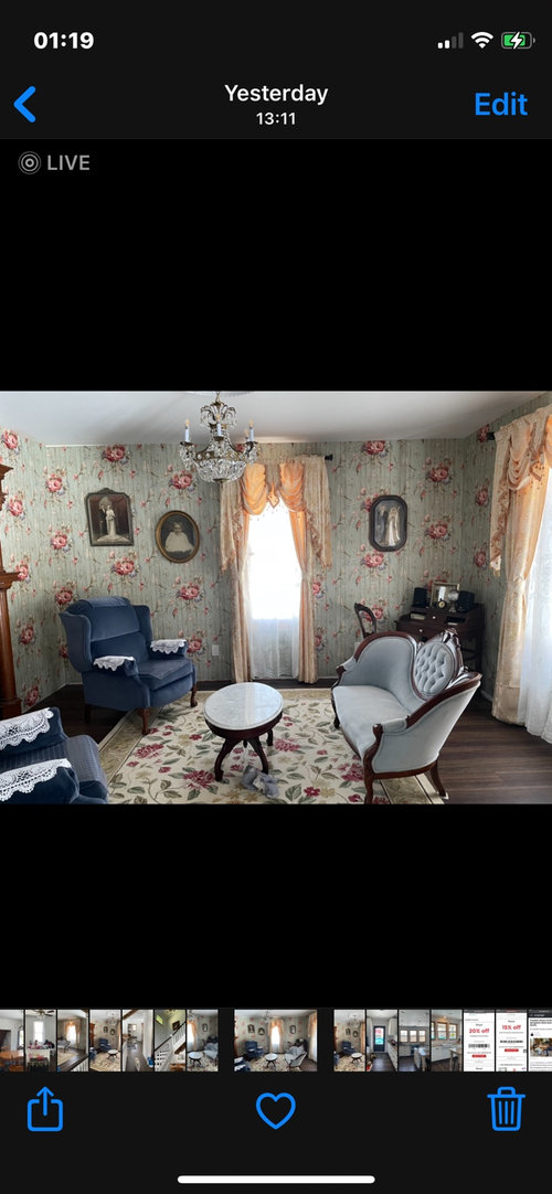 decorating with no walls?