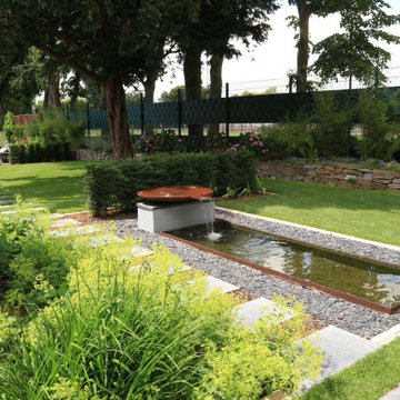 Wasserbecken aus Stahl