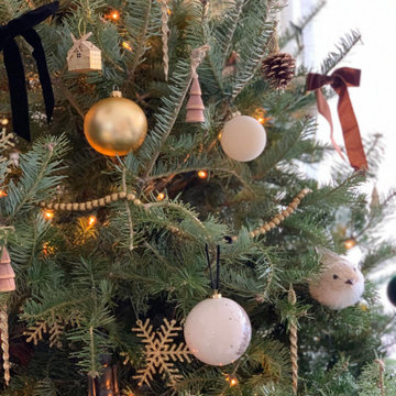 Christmas decoration in Outremont I Soft scandinavian style