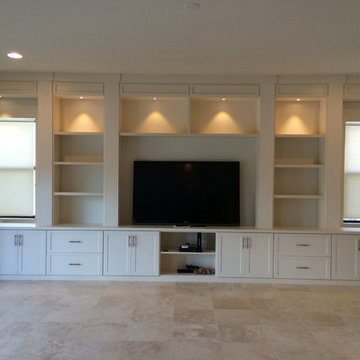 WALL UNITS/ MEDIA CENTERS