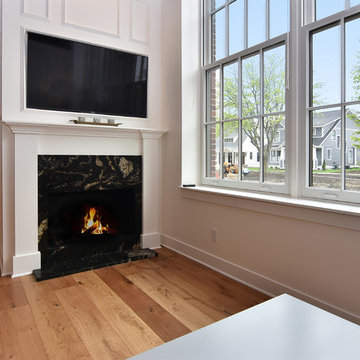 City School Black/White/Gold Condo