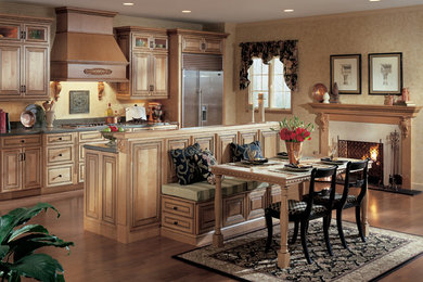 Example of a country kitchen design in Baltimore