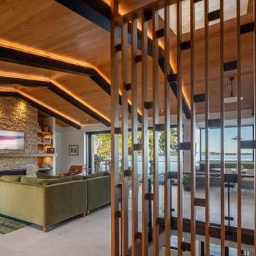 MCM Lake House