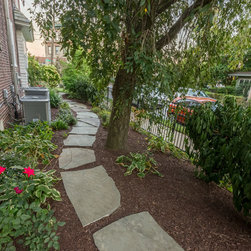 Irregular Flagstone Steppers - Landscaping Stones And Pavers