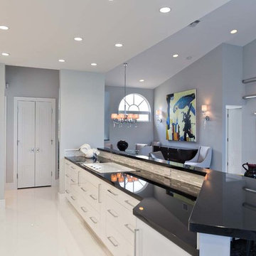 Contemporary Condo