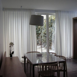 Maison Levallois Perret - カーテン