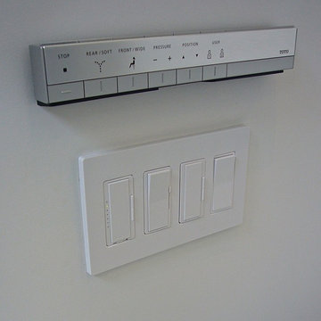 MASTER BATH - Toto Toilet & Lighting Controls