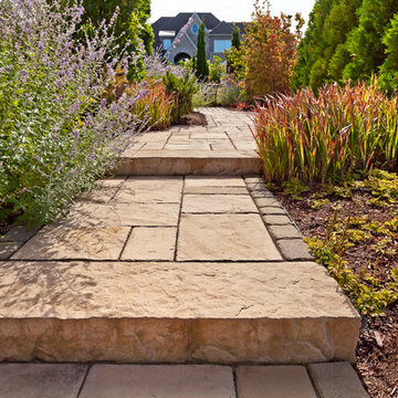 Traditional Style Walkway