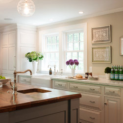 Proud Bead Beauty - Kitchen Cabinetry