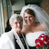 April Lalumiere's photo