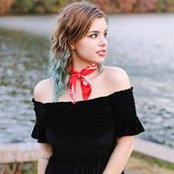 Madeline Guenther's photo