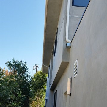 Modern Style Homes , Round Downspouts,Square Collector Boxes,Angle Faced Gutters