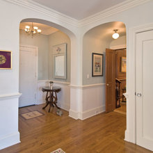 Apartment: Foyer