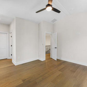 7821 Oakhaven ln.