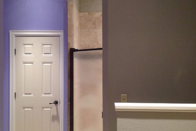 Inspiration for a timeless bathroom remodel in Nashville
