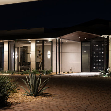 Paradise Pool and Outdoor Living Landscape on Paradise Valley