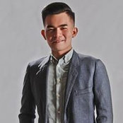 joshua vino's photo