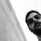 Davis Charmeds foto