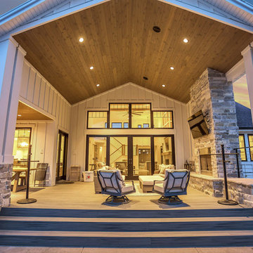 E Builders - The Snow Crest Estate - Covered Patio