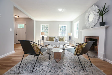 Living room - living room idea in New York