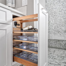Bathroom - Cabinets