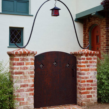 Julian Hodges - Gate Building and Architectural Milling