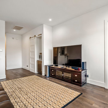 Upper Kirby Soft Modern Home