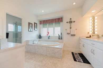 Example of a bathroom design in Other