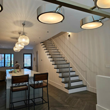 Project #112 | Traditional Staircase with Continuous Rail System